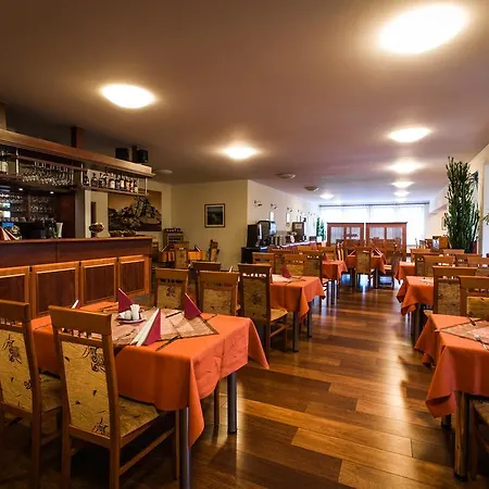 Hotel Aurum