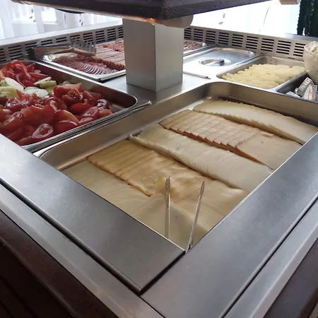 Ξενοδοχείο Aurum 4*