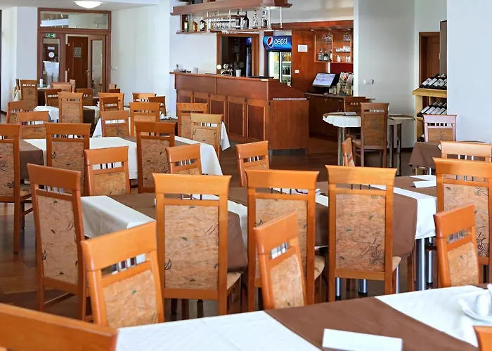 Aurum Hotell 4*